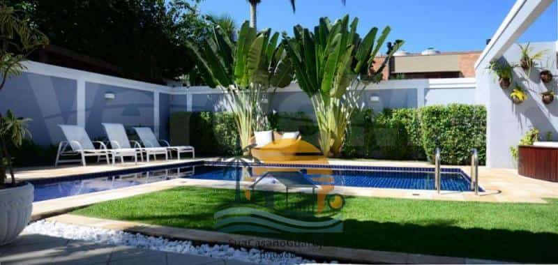 Casa à venda no bairro Jardim Acapulco em Guarujá/SP