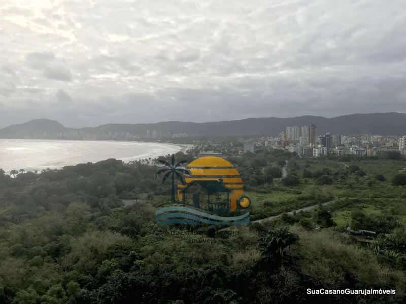 Apartamento à venda no bairro Parque Enseada em Guarujá/SP