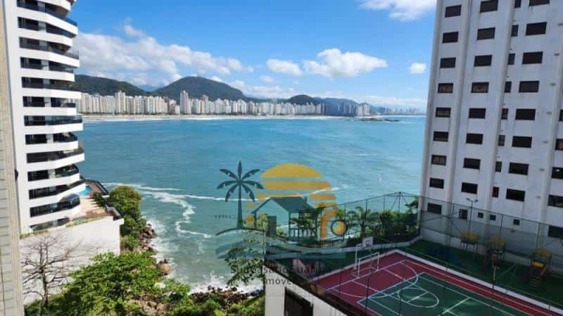 Apartamento à venda no bairro Jardim Astúrias em Guarujá/SP