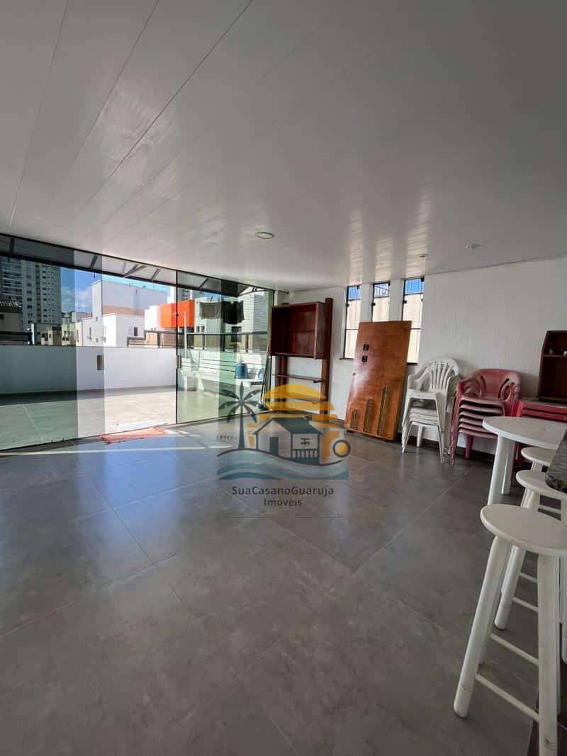 Apartamento à venda no bairro Jardim Las Palmas em Guarujá/SP