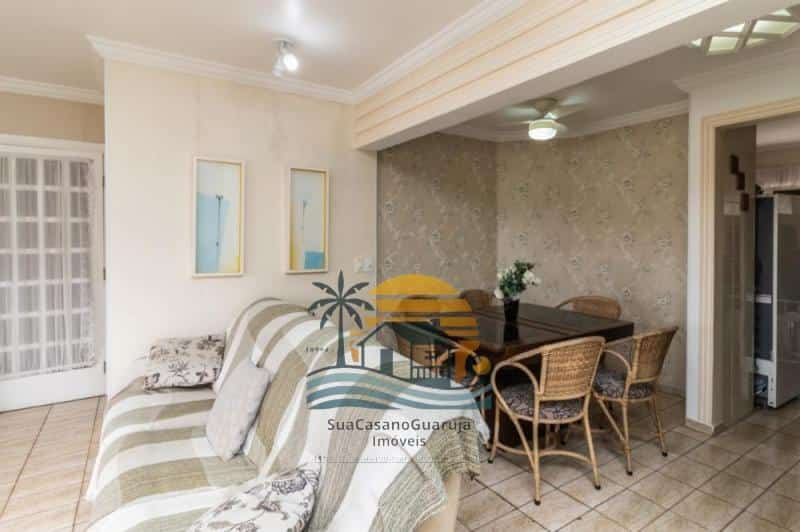Apartamento à venda no bairro Vila Alzira em Guarujá/SP