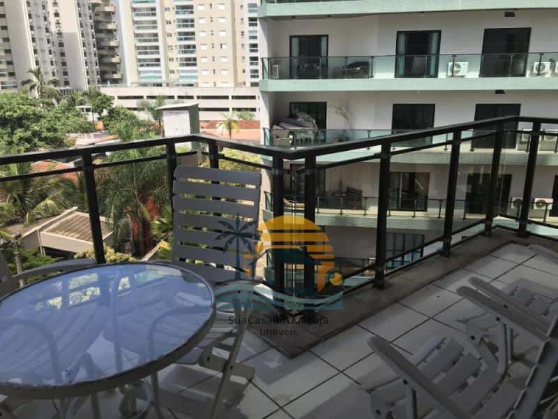 Apartamento à venda no bairro Pitangueiras em Guarujá/SP