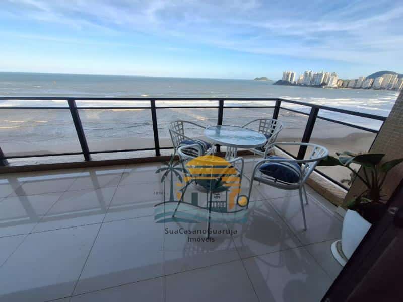 Apartamento à venda no bairro Pitangueiras em Guarujá/SP